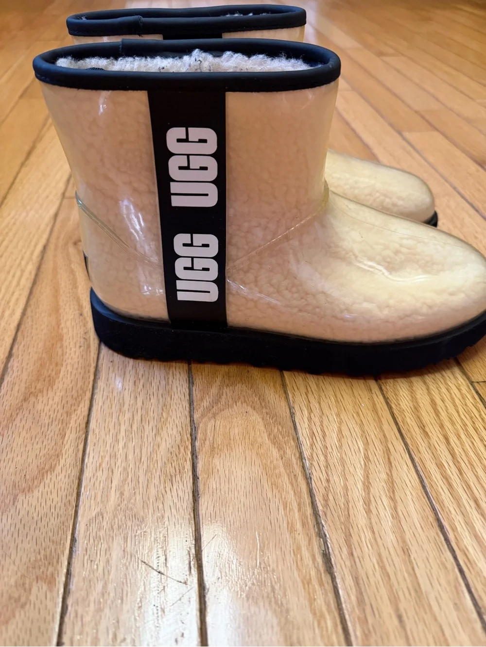 UGG Classic Clear Mini Waterproof Ankle Boots Beige Black Women's Size 7
